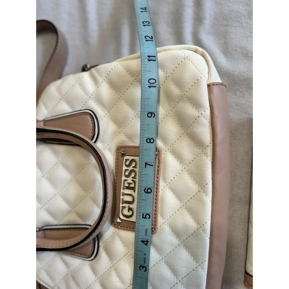 Guess Satchel Hand Bag Quilted Cream & Matching Wallet Set 2pc Logo Adj Strap